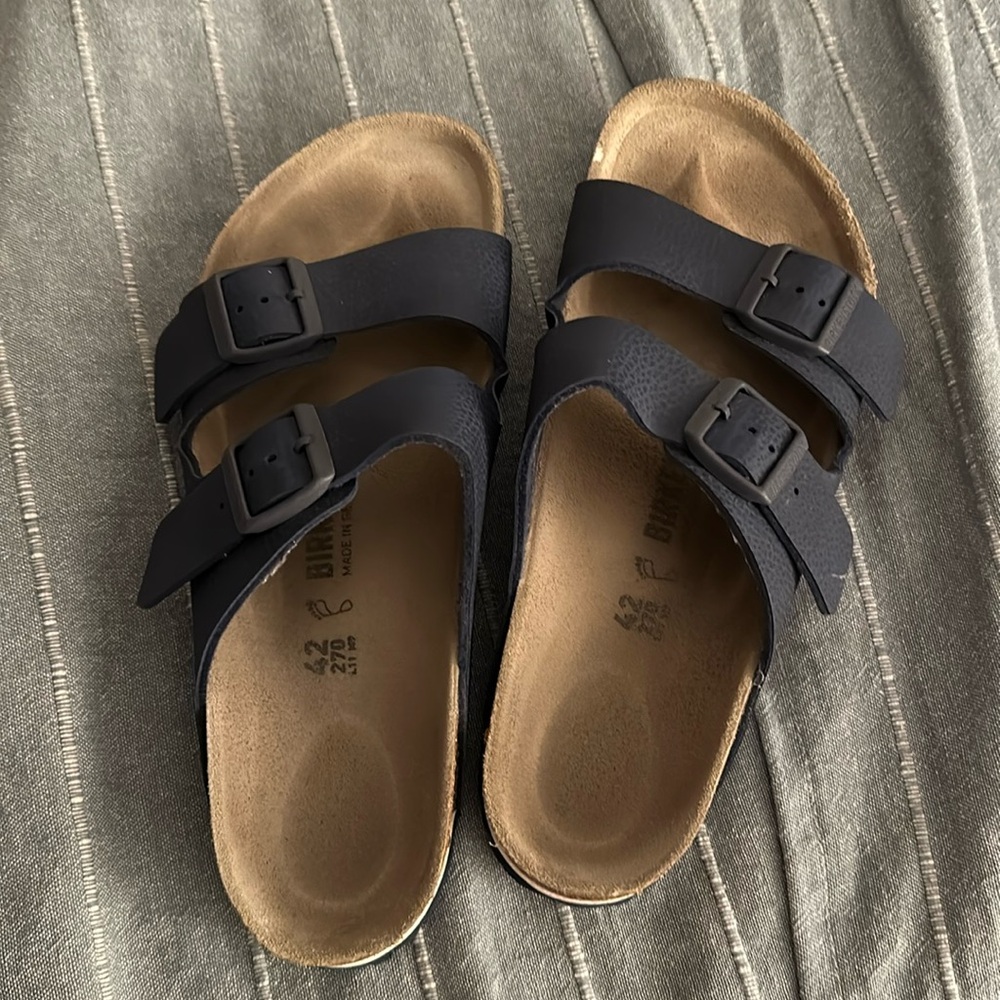 Navy Birkenstock Arizona